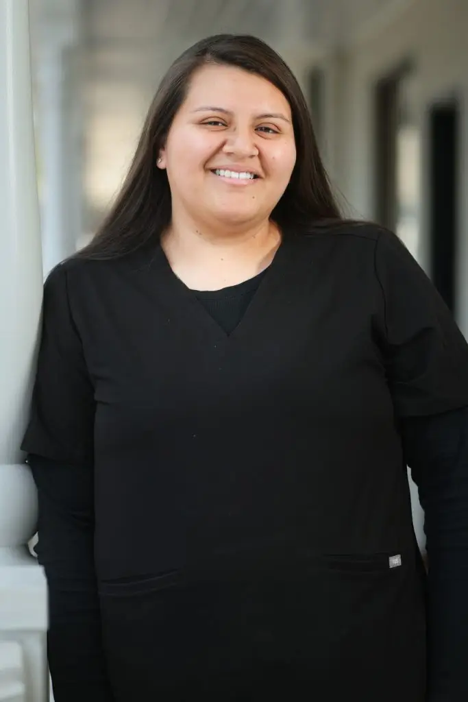 A member of the Glo Dental Studio team
